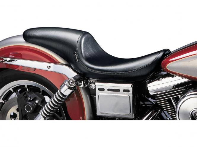 Silhouette Deluxe Full Lenght Smooth Seat Black Vinyl