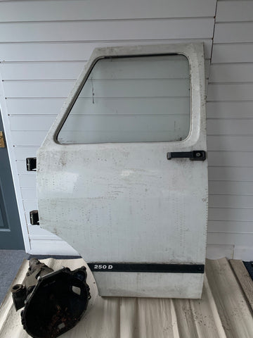 Vauxhall Opel Bedford CF Van LH Nearside Door 91106281 complete glass handle etc